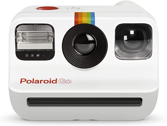 Airbnb Guest Book Idea 8 - Polaroid Camera